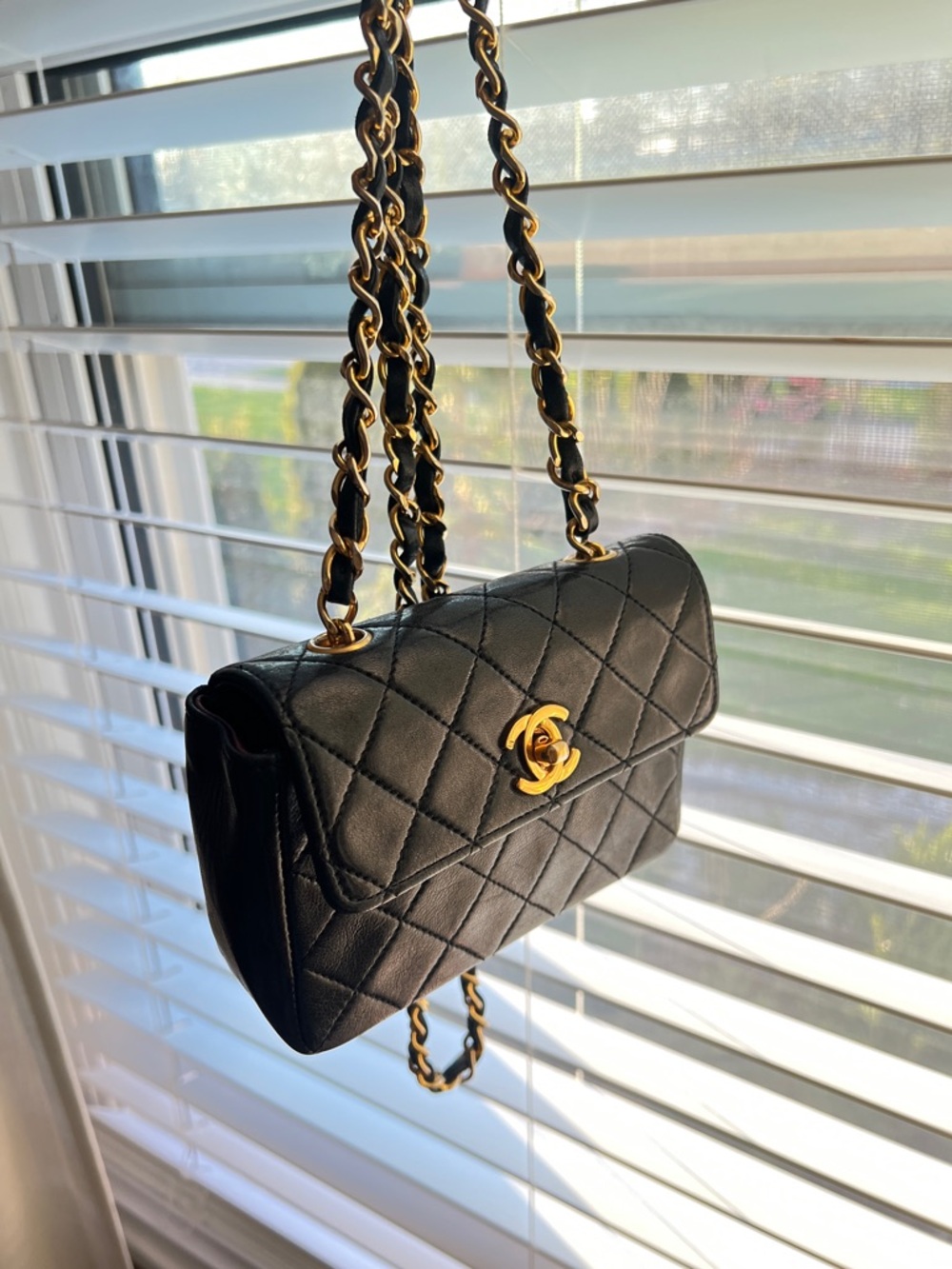 CHANEL Extra Mini Classic Flap Bag - Picture 7 of 17